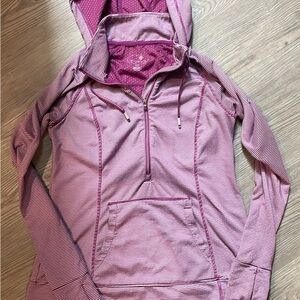 Women’s Tangerine pullover